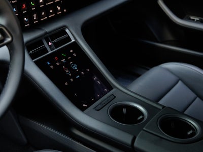 2025 Porsche Taycan Taycan