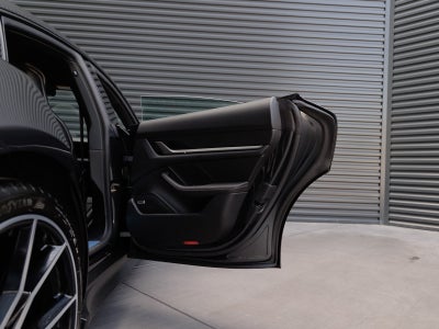2025 Porsche Taycan Taycan