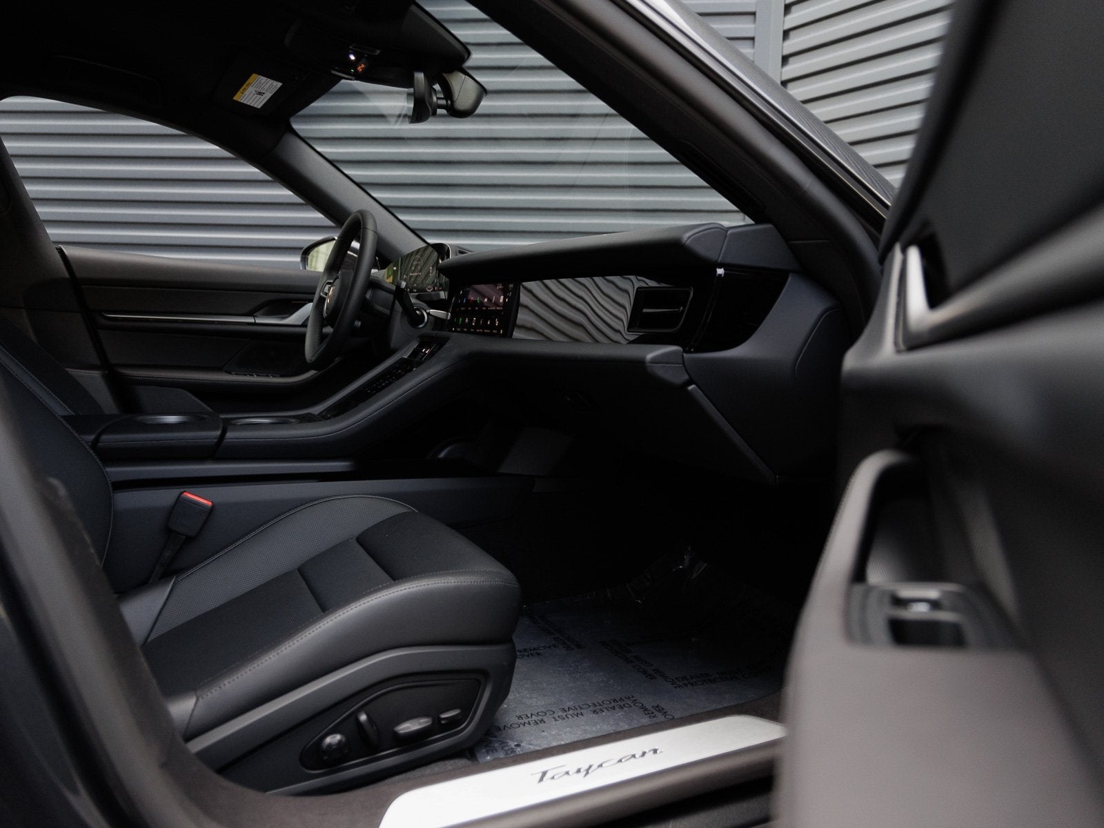 2025 Porsche Taycan Taycan