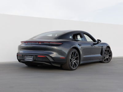 2025 Porsche Taycan Taycan