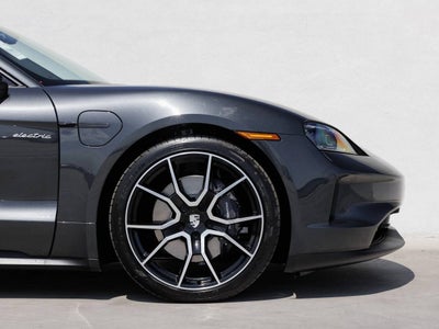 2025 Porsche Taycan Taycan