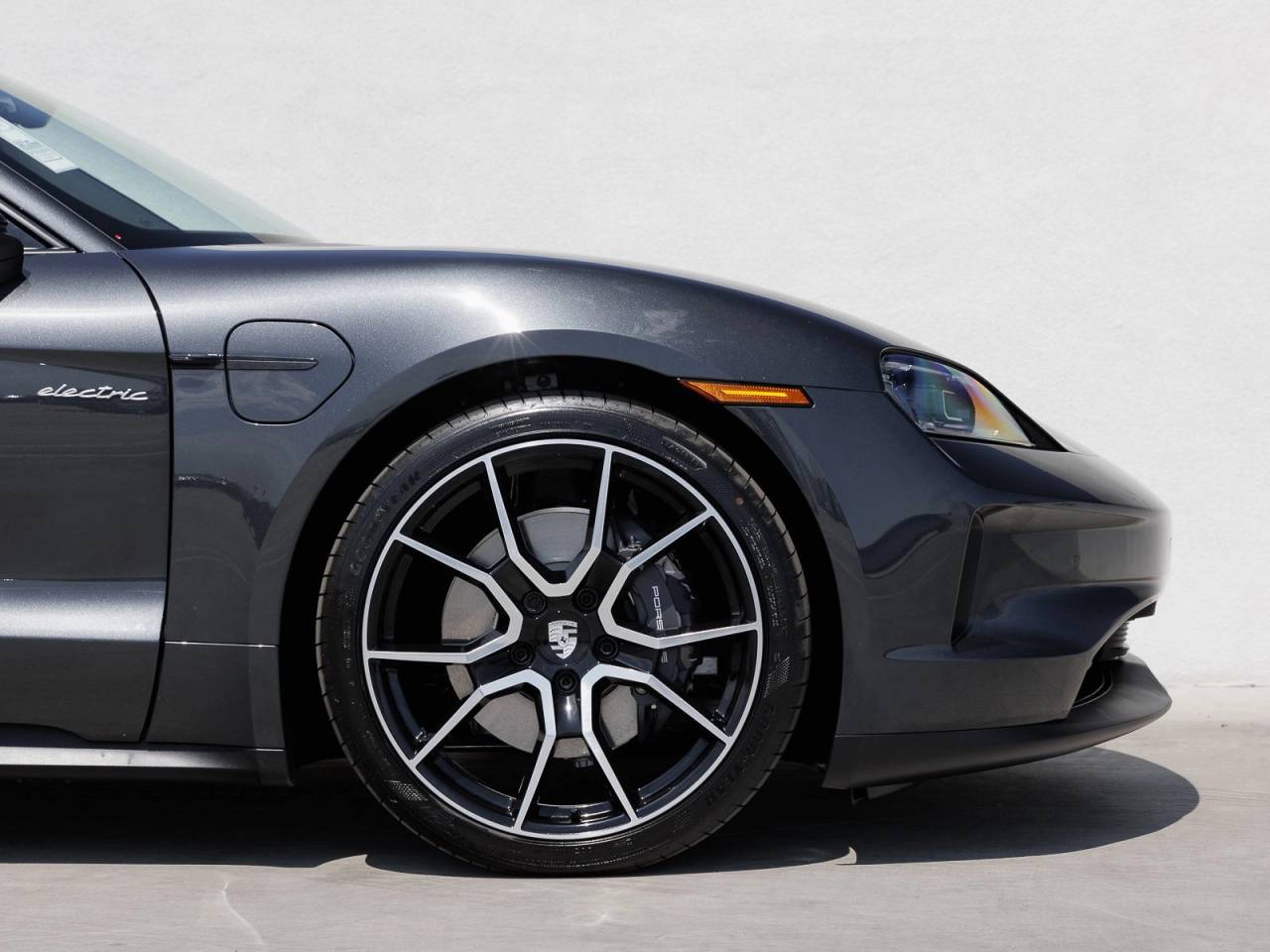 2025 Porsche Taycan Taycan