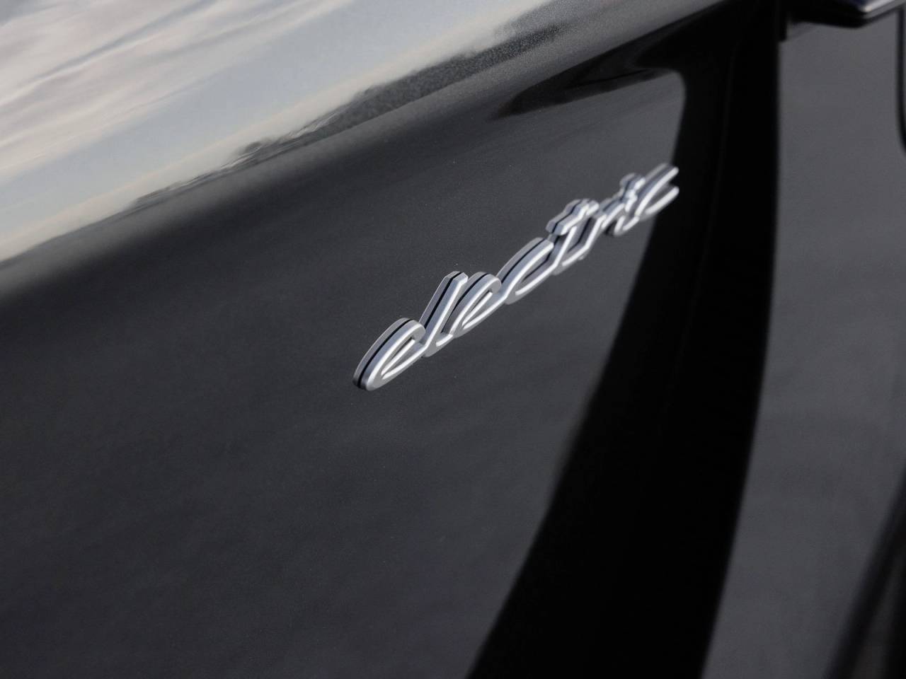 2025 Porsche Taycan Taycan