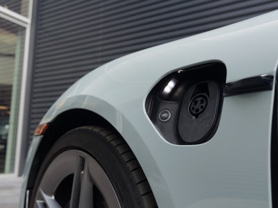 2025 Porsche Taycan Taycan