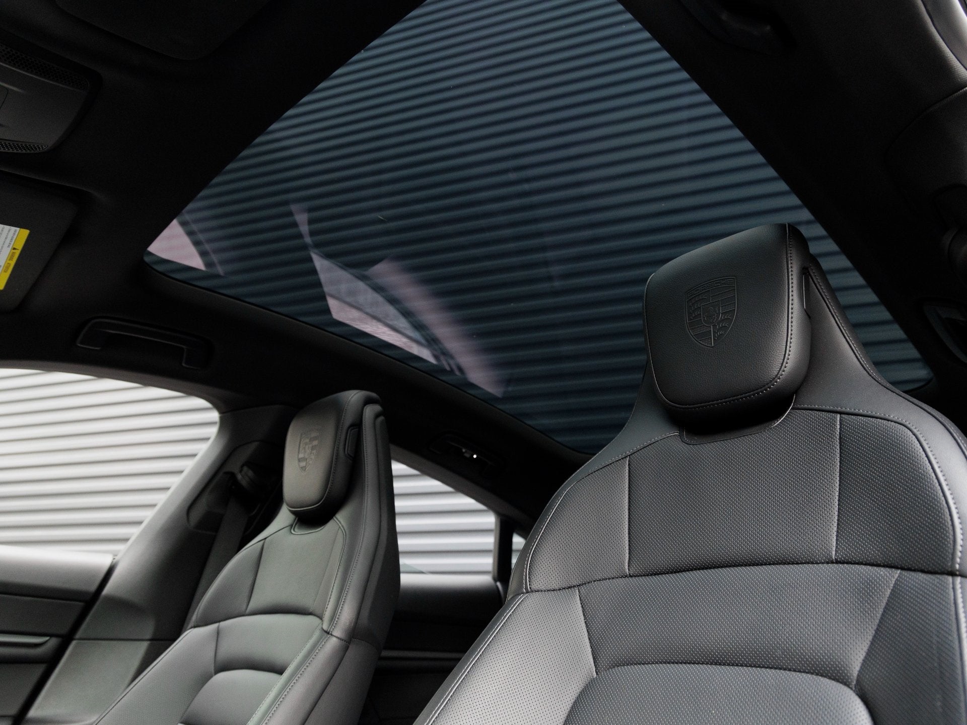 2025 Porsche Taycan Taycan