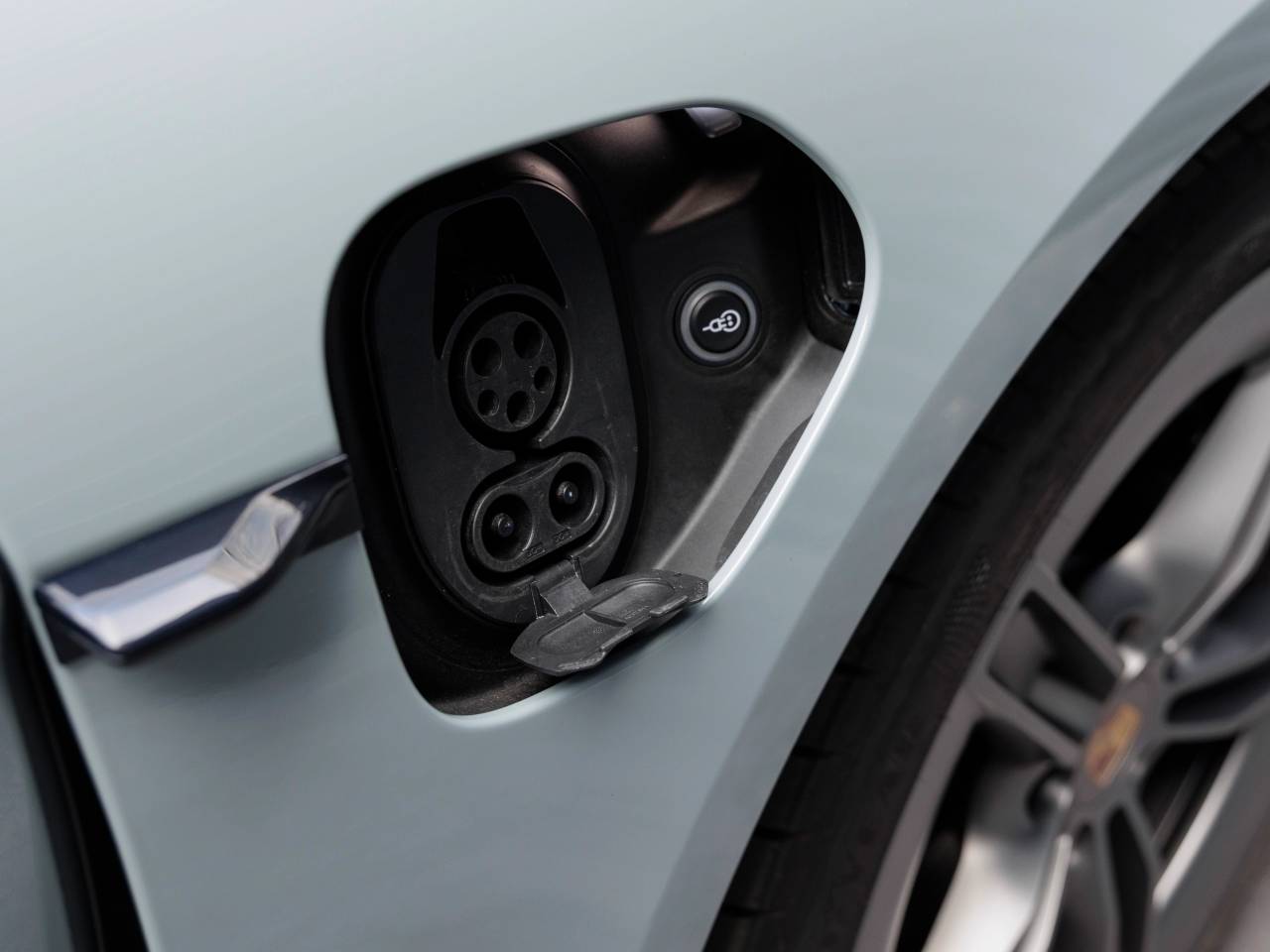 2025 Porsche Taycan Taycan