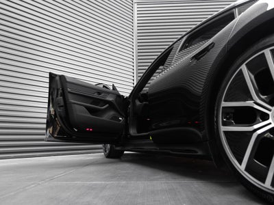 2026 Porsche Taycan 4 Black Edition