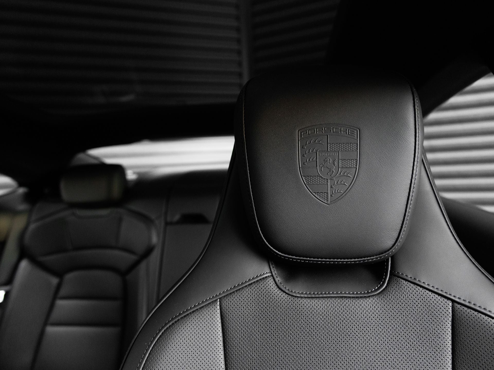 2026 Porsche Taycan 4 Black Edition