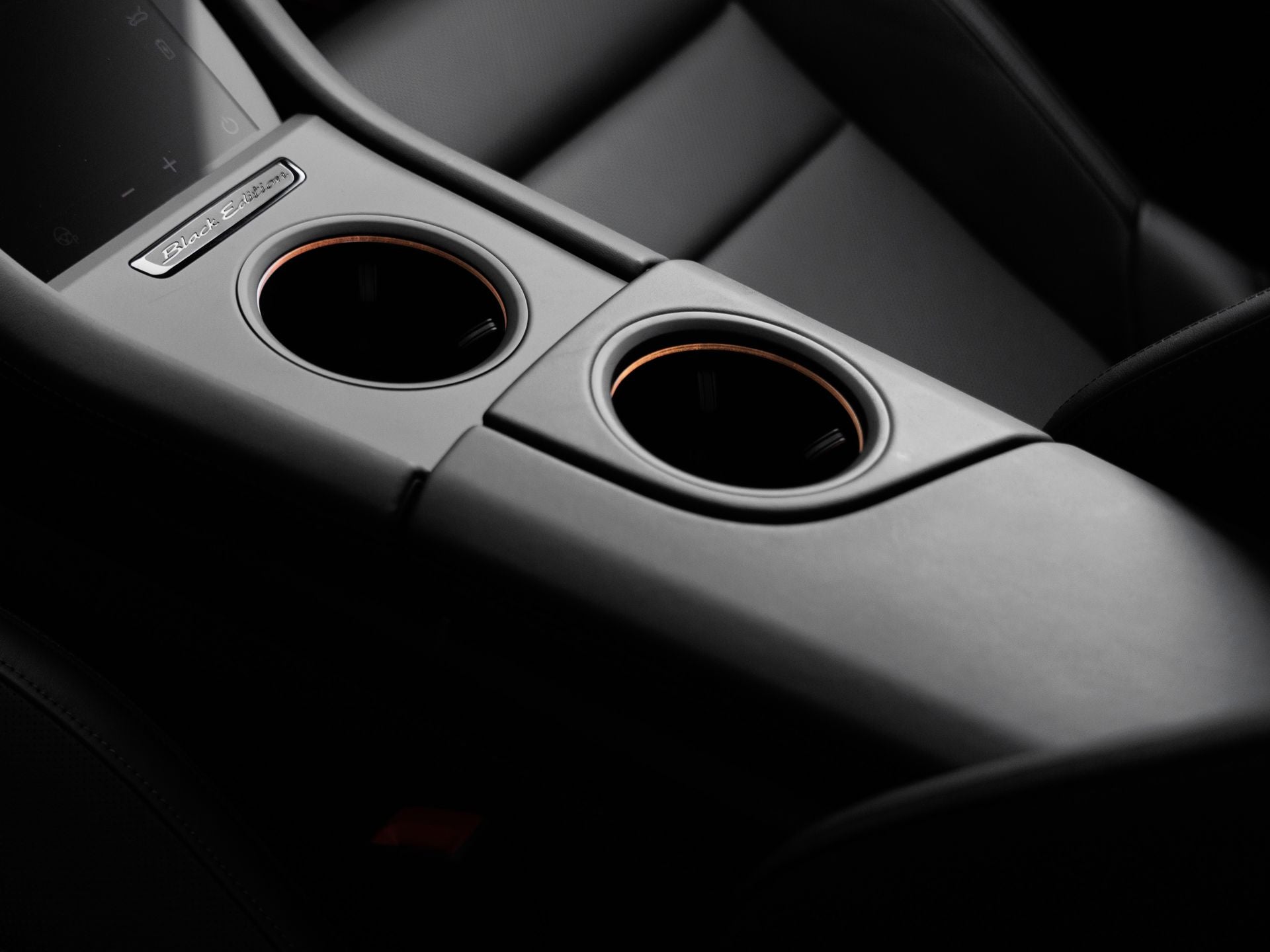 2026 Porsche Taycan 4 Black Edition