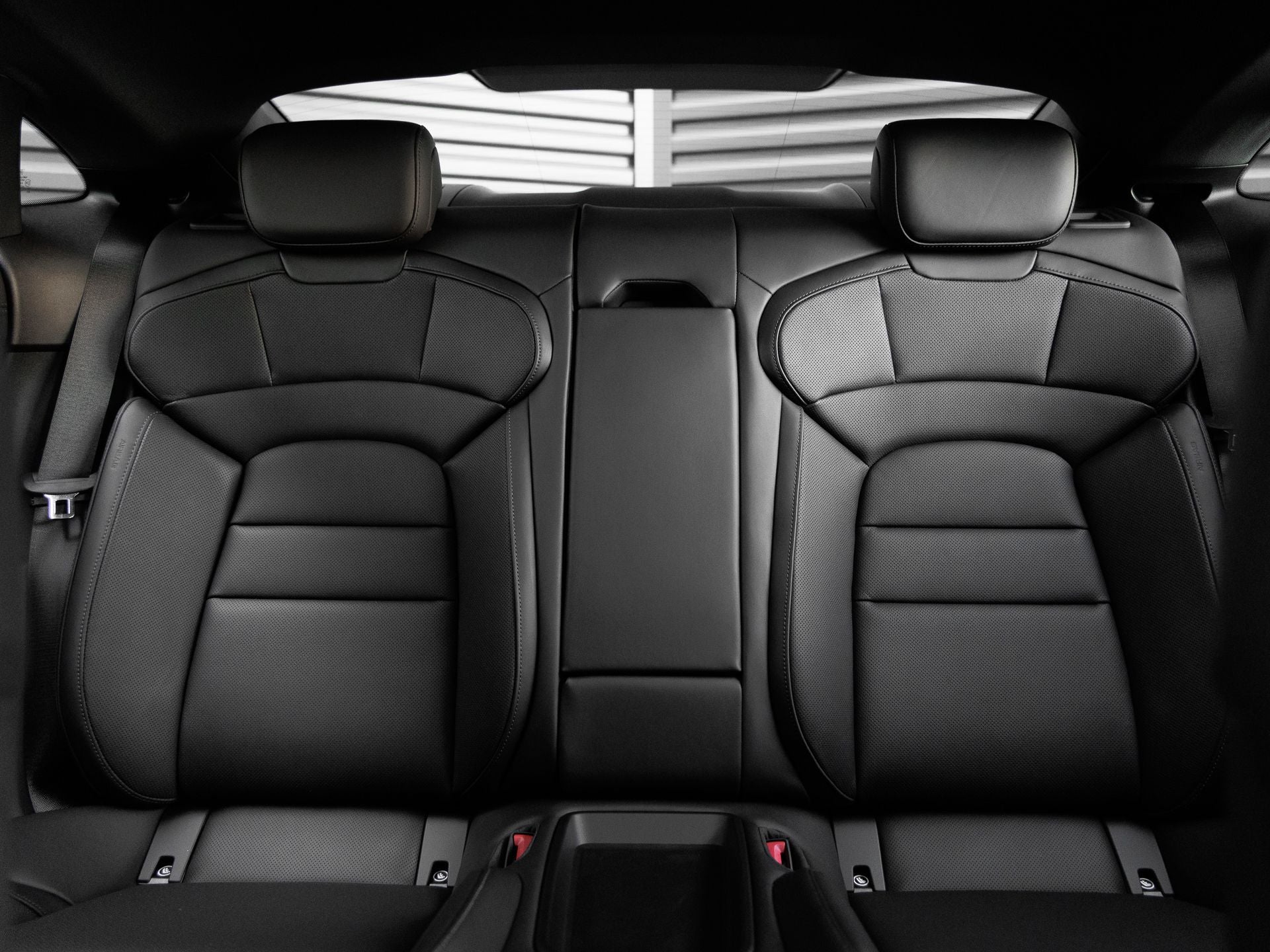 2026 Porsche Taycan 4 Black Edition