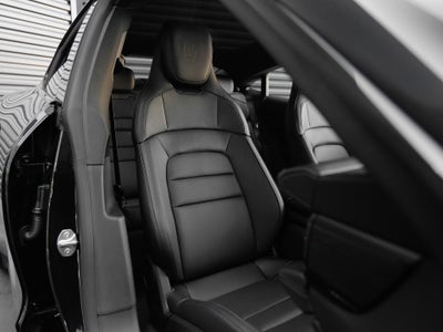 2026 Porsche Taycan 4 Black Edition
