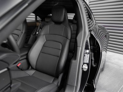 2026 Porsche Taycan 4 Black Edition