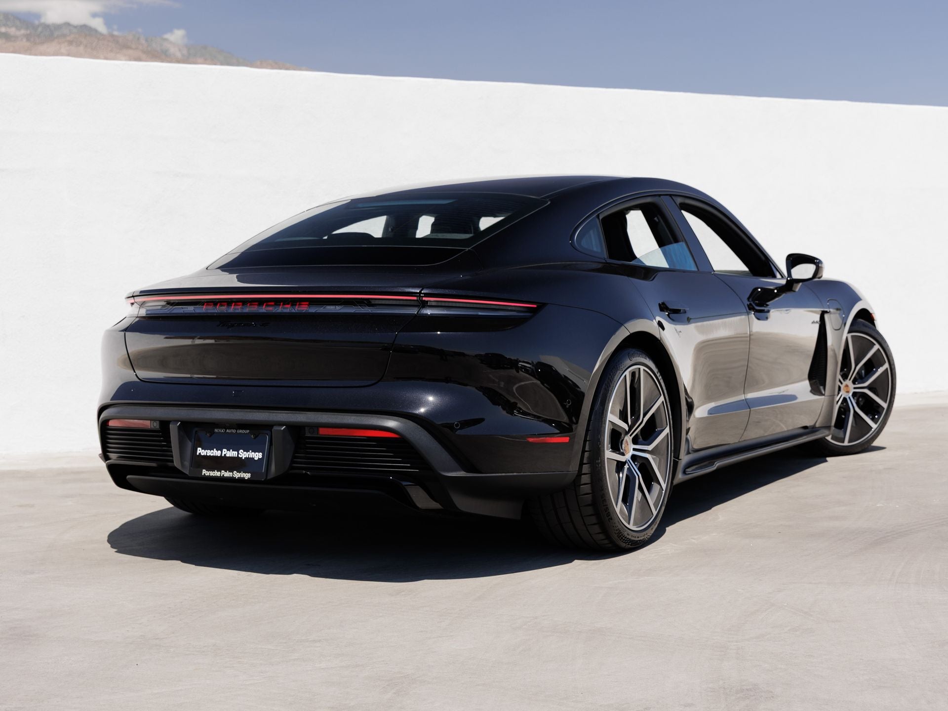 2026 Porsche Taycan 4 Black Edition