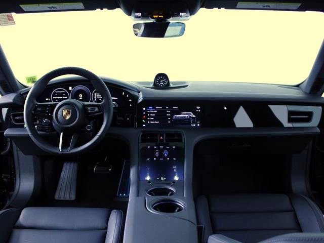 2026 Porsche Taycan Taycan 4 Black Edition