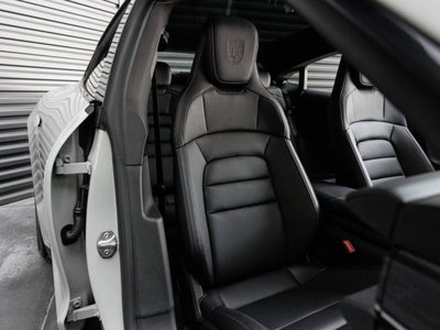 2026 Porsche Taycan Taycan 4