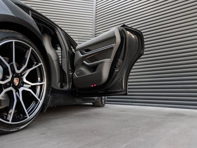 2026 Porsche Taycan Taycan 4