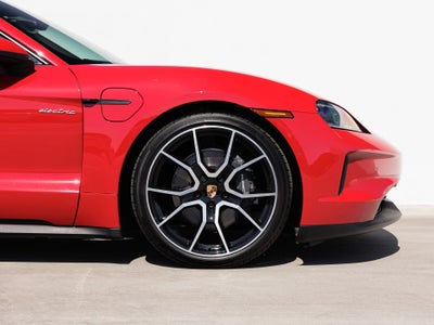 2025 Porsche Taycan Taycan