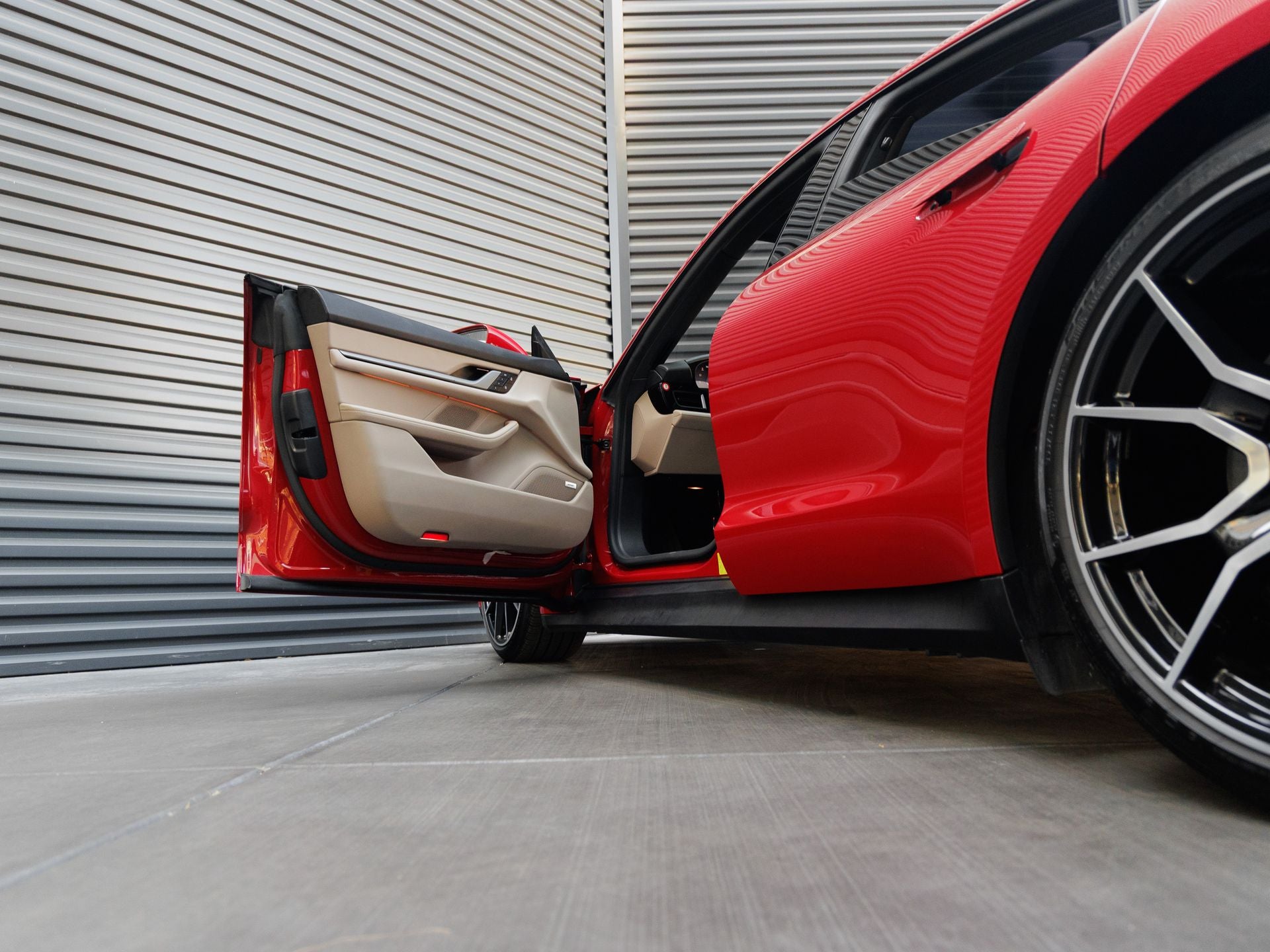 2025 Porsche Taycan Taycan