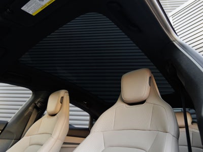 2025 Porsche Taycan Taycan