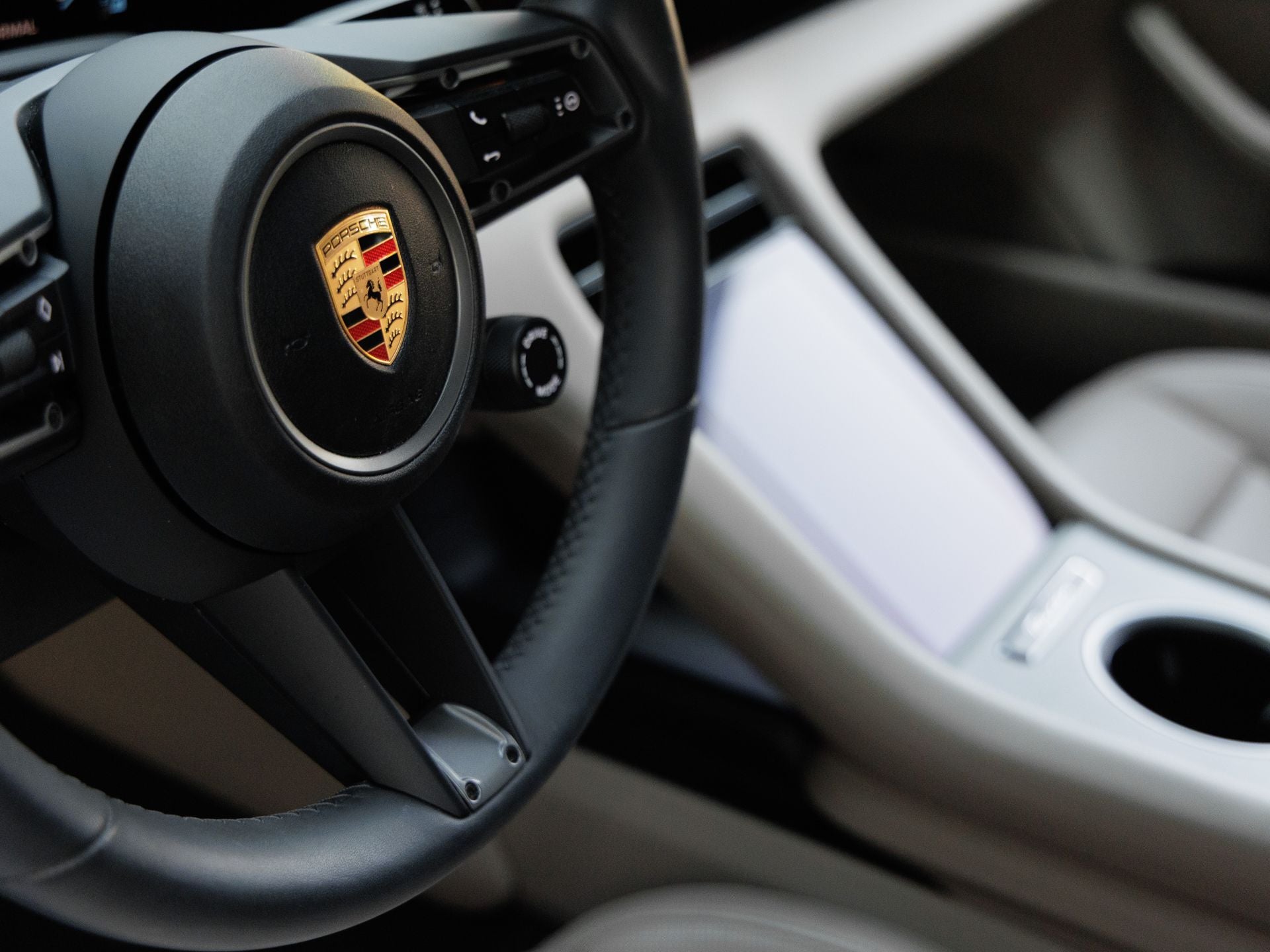 2025 Porsche Taycan Taycan