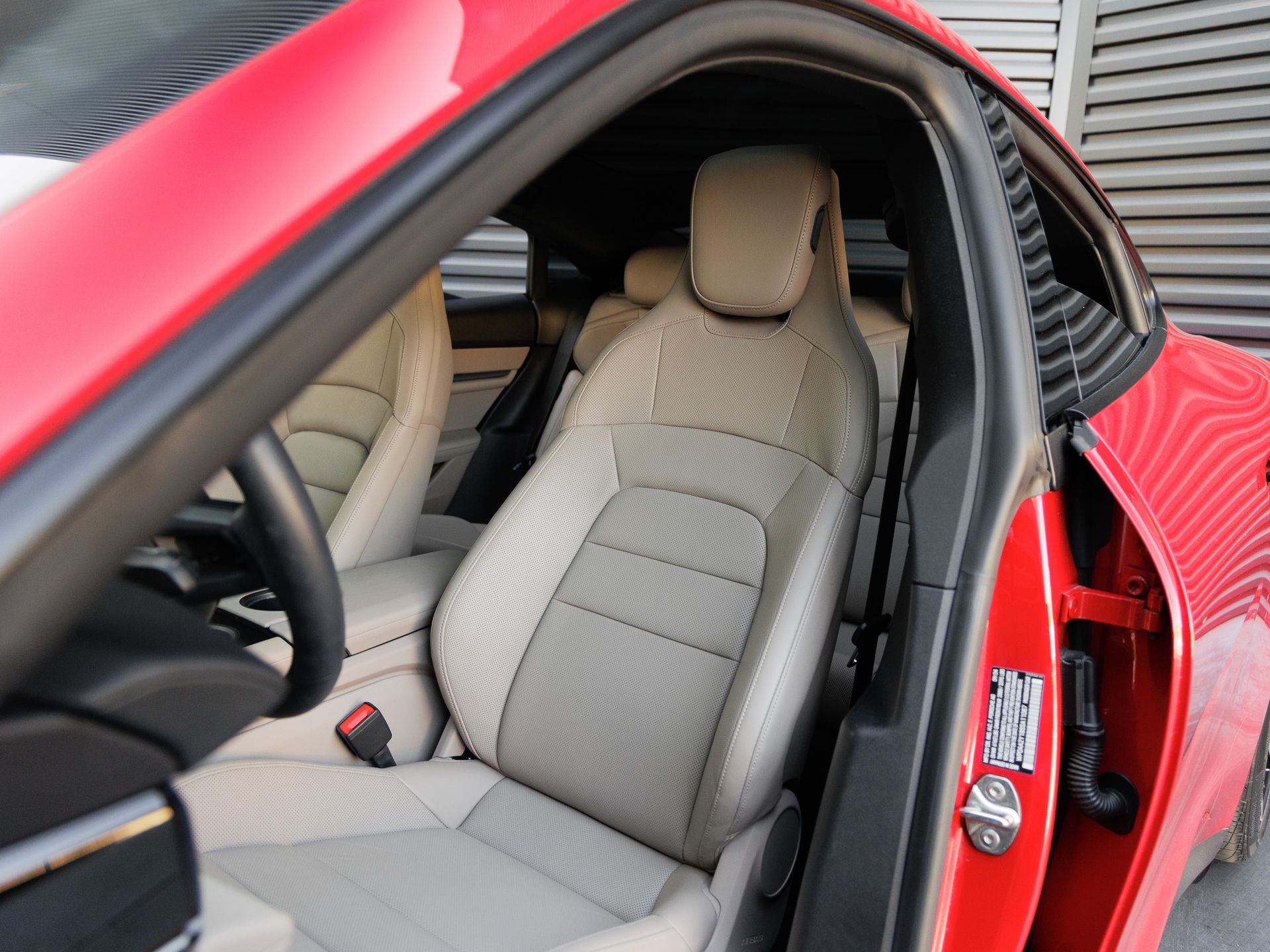 2025 Porsche Taycan Taycan