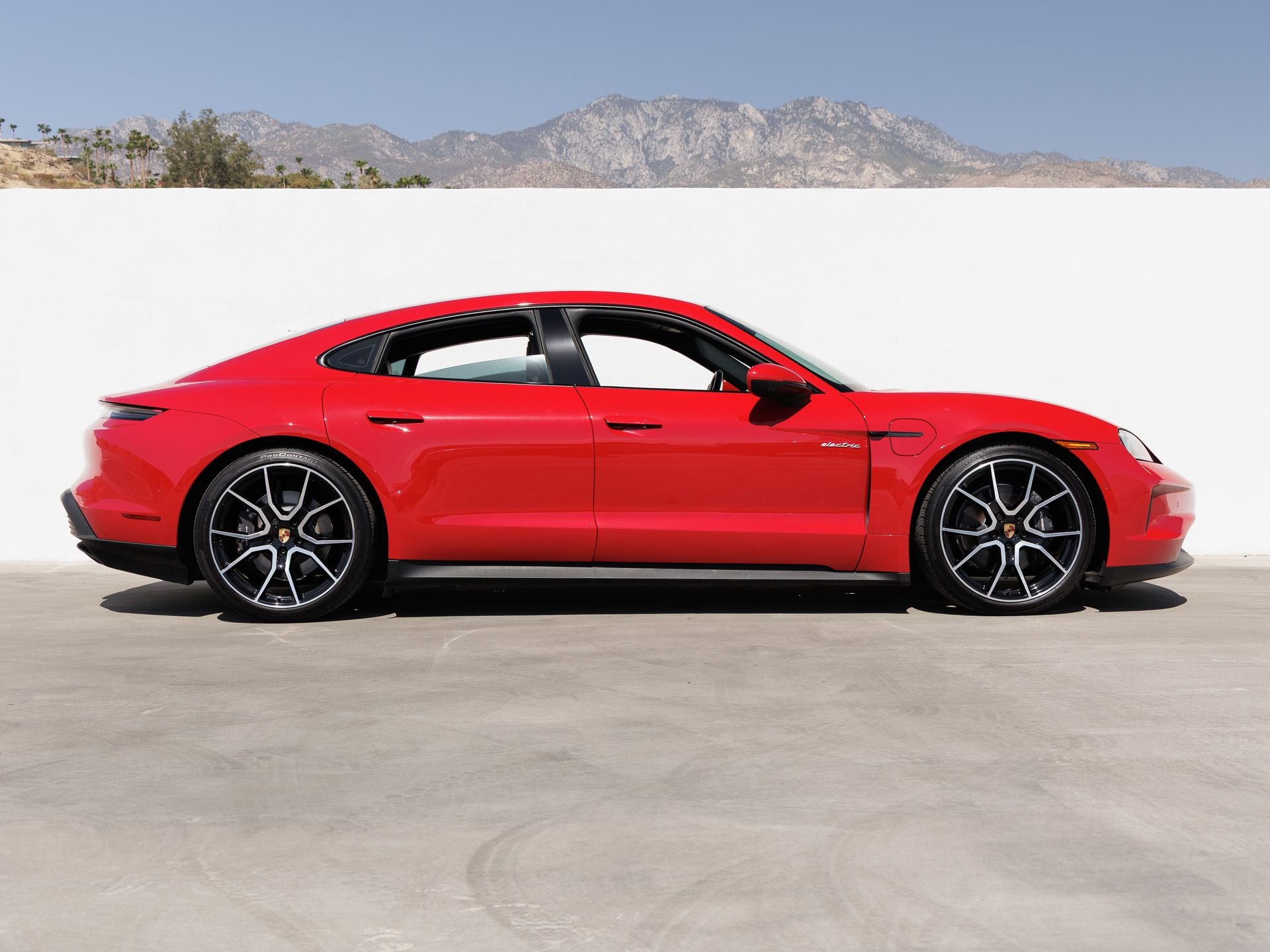 2025 Porsche Taycan Taycan