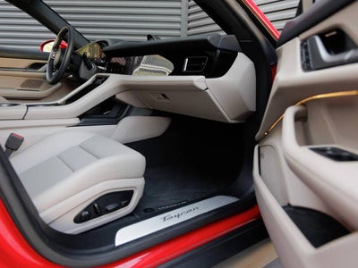 2025 Porsche Taycan Taycan