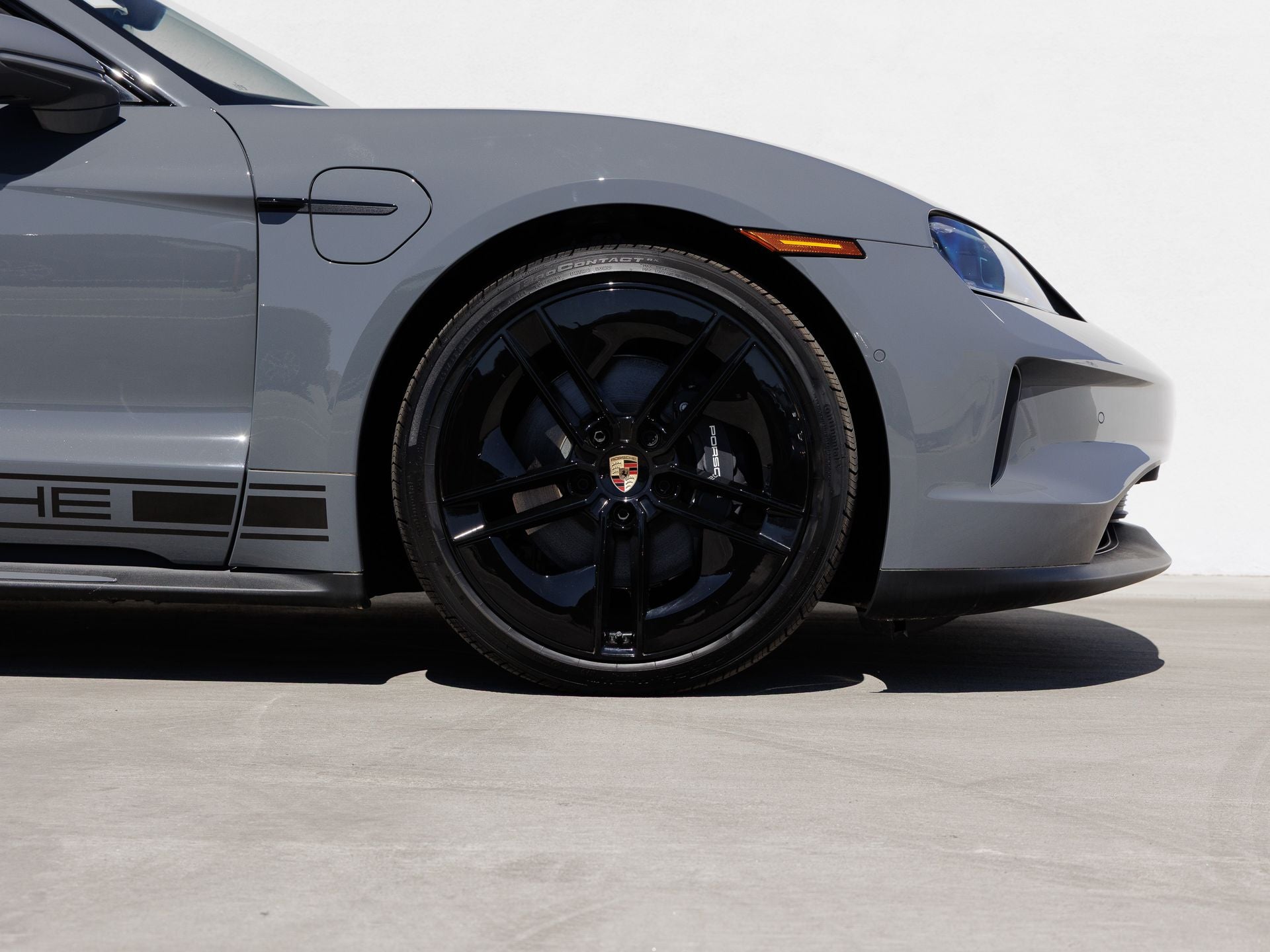 2025 Porsche Taycan Taycan 4