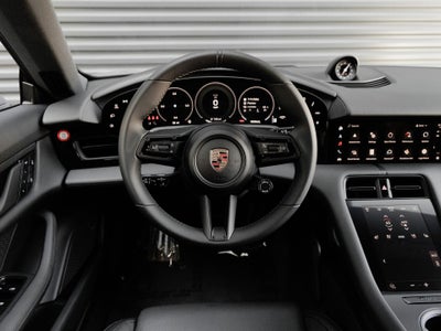 2025 Porsche Taycan Taycan 4