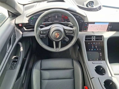 2025 Porsche Taycan 4