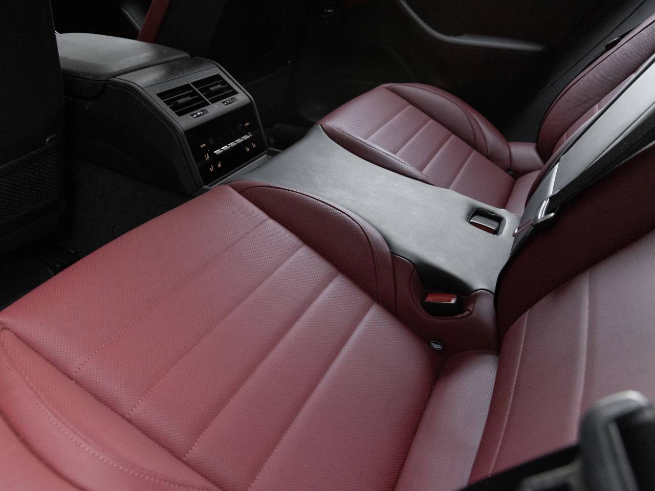 2025 Porsche Panamera Panamera