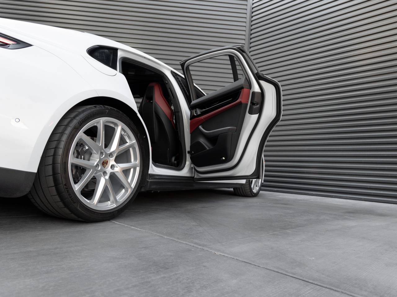 2025 Porsche Panamera Panamera