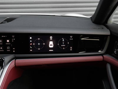 2025 Porsche Panamera Panamera