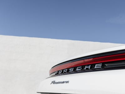 2025 Porsche Panamera Panamera