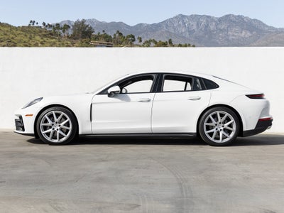 2025 Porsche Panamera Panamera