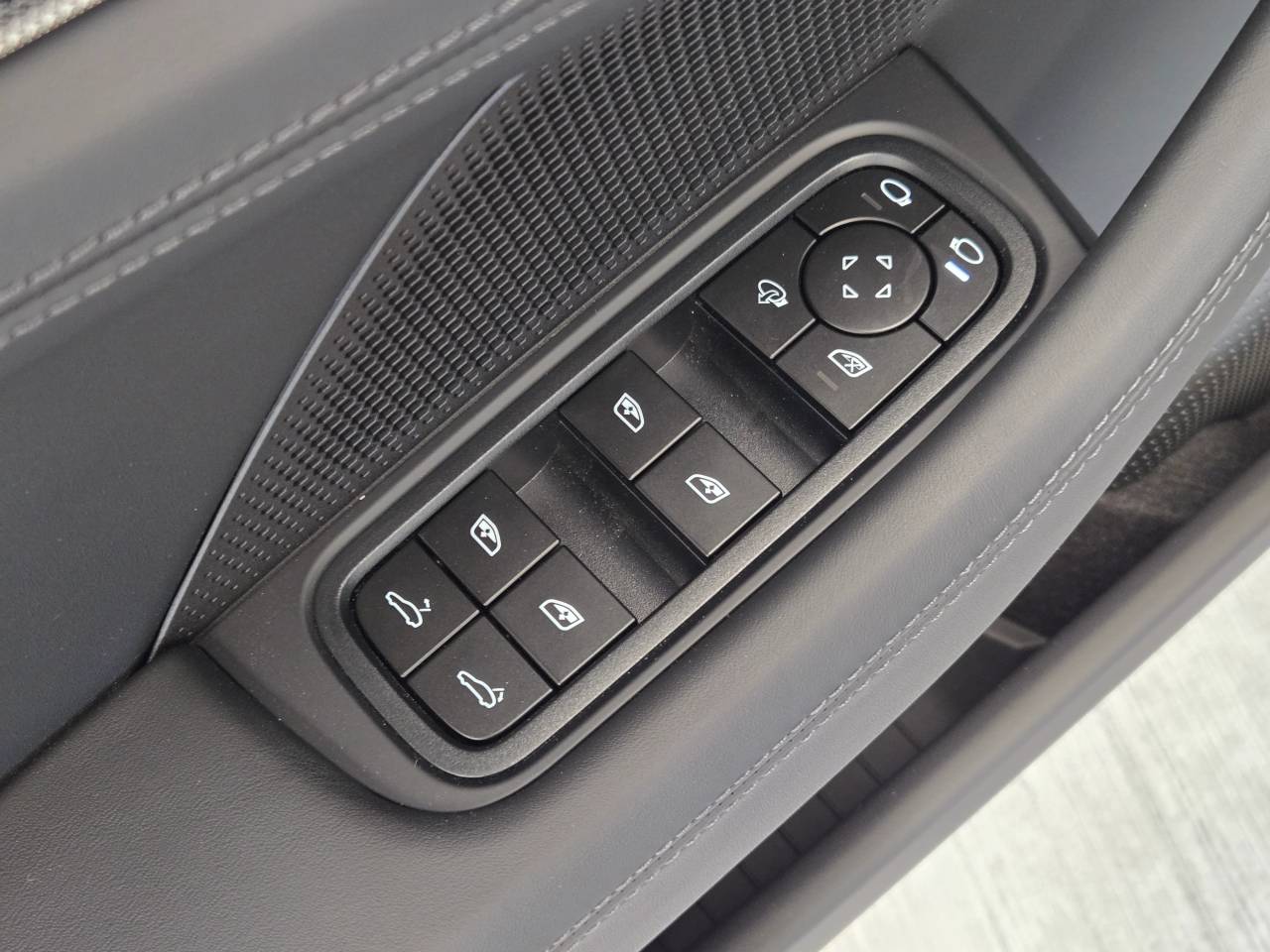 2025 Porsche Panamera Panamera