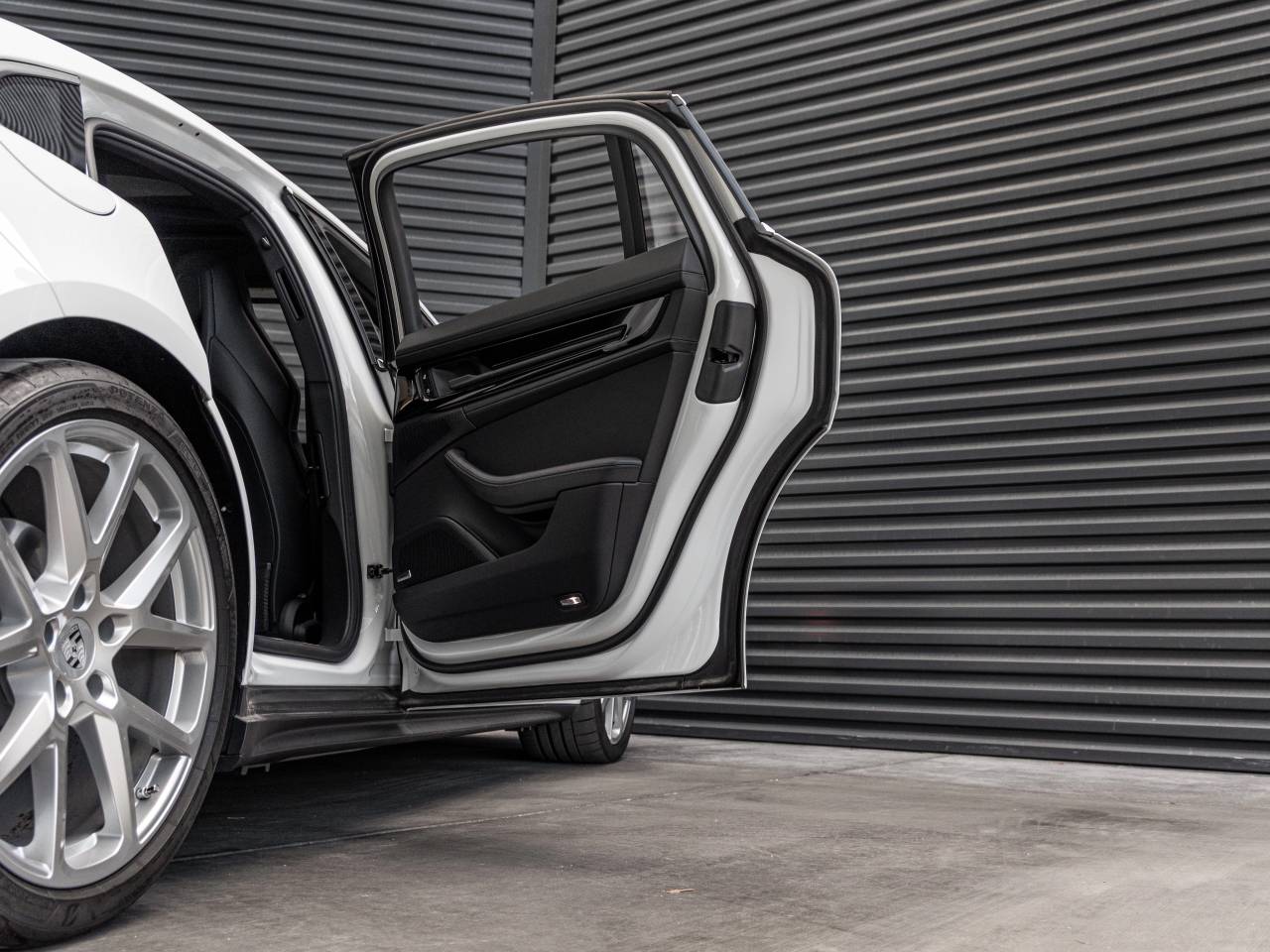 2025 Porsche Panamera Panamera