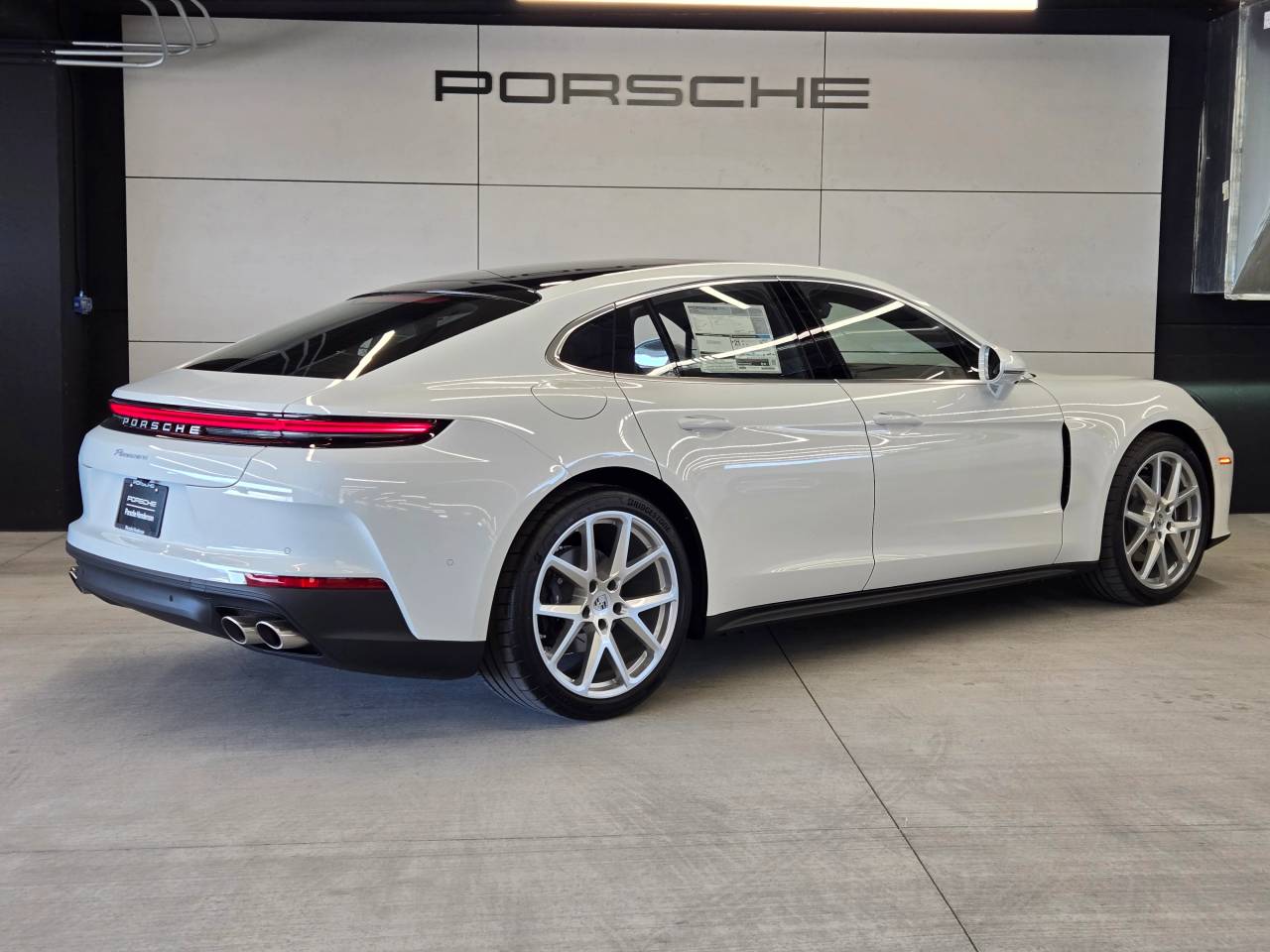 2025 Porsche Panamera Panamera