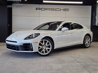 2025 Porsche Panamera Panamera