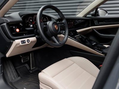 2025 Porsche Panamera Panamera