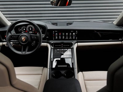 2025 Porsche Panamera Panamera