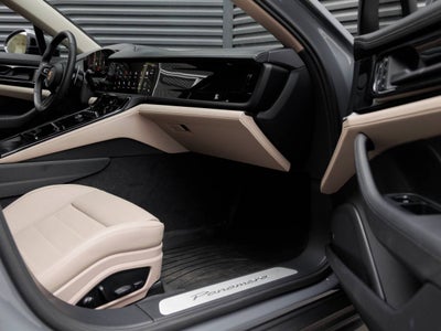 2025 Porsche Panamera Panamera