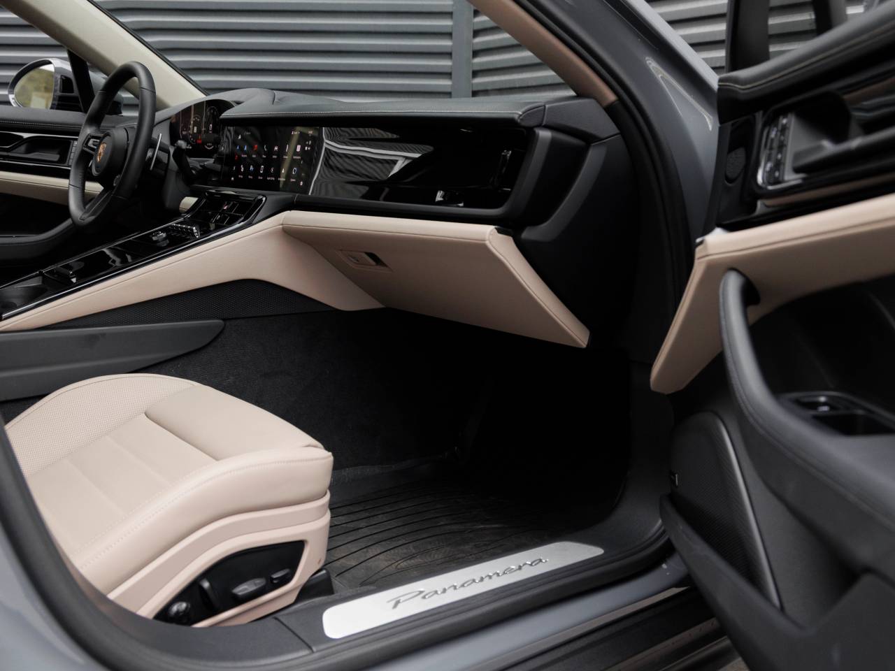 2025 Porsche Panamera Panamera