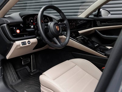 2025 Porsche Panamera Panamera