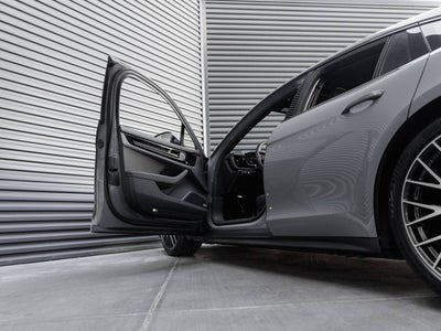 2026 Porsche Panamera Panamera