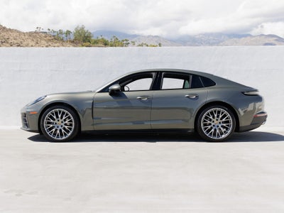 2024 Porsche Panamera Panamera 4 (MY24)