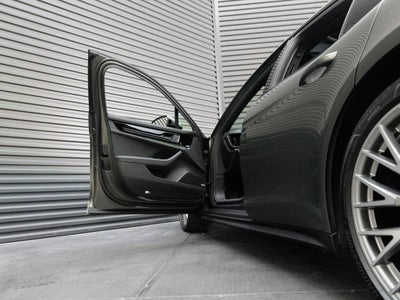 2024 Porsche Panamera Panamera 4 (MY24)