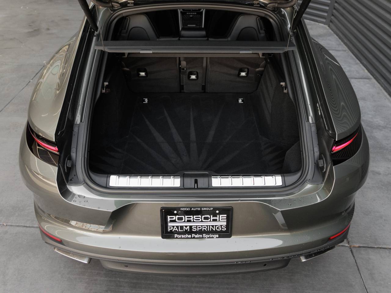 2024 Porsche Panamera Panamera 4 (MY24)