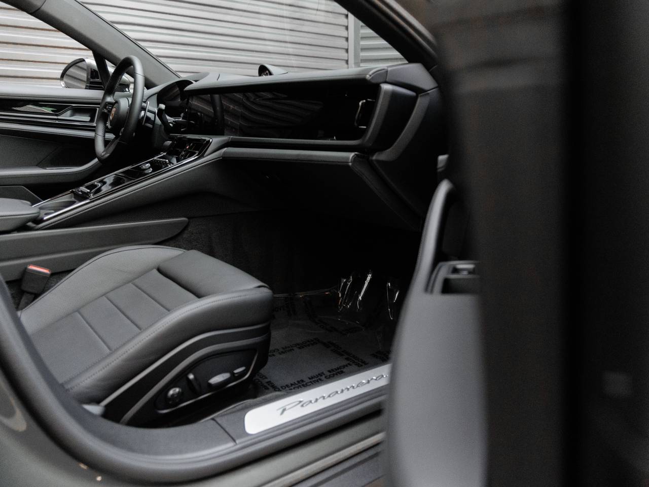 2024 Porsche Panamera Panamera 4 (MY24)