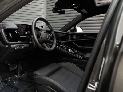 2024 Porsche Panamera Panamera 4 (MY24)